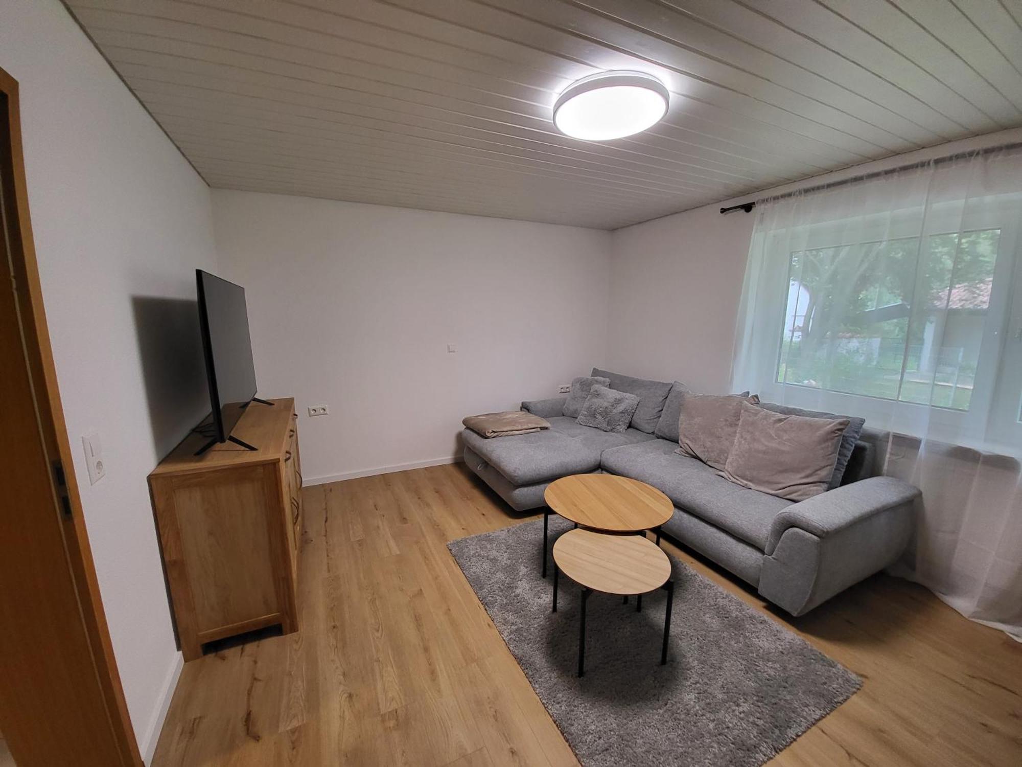 Apartment 2 In *